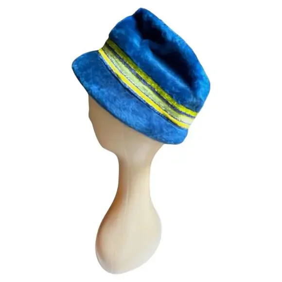 Vintage 1960s Italian Felt Blue Bucket Hat Duchess Styled by Coralie - Picture 4 of 10